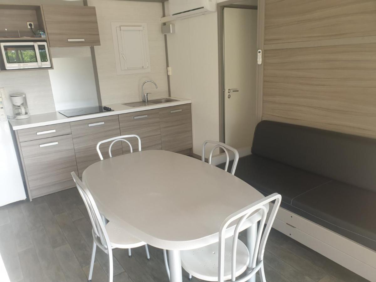 Camping Municipal La Sapinette Quillan Exteriér fotografie