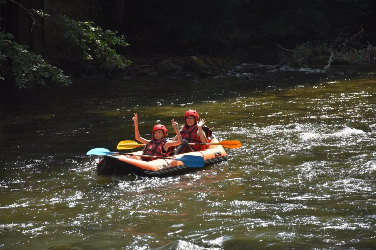 Camping Municipal La Sapinette Quillan Exteriér fotografie