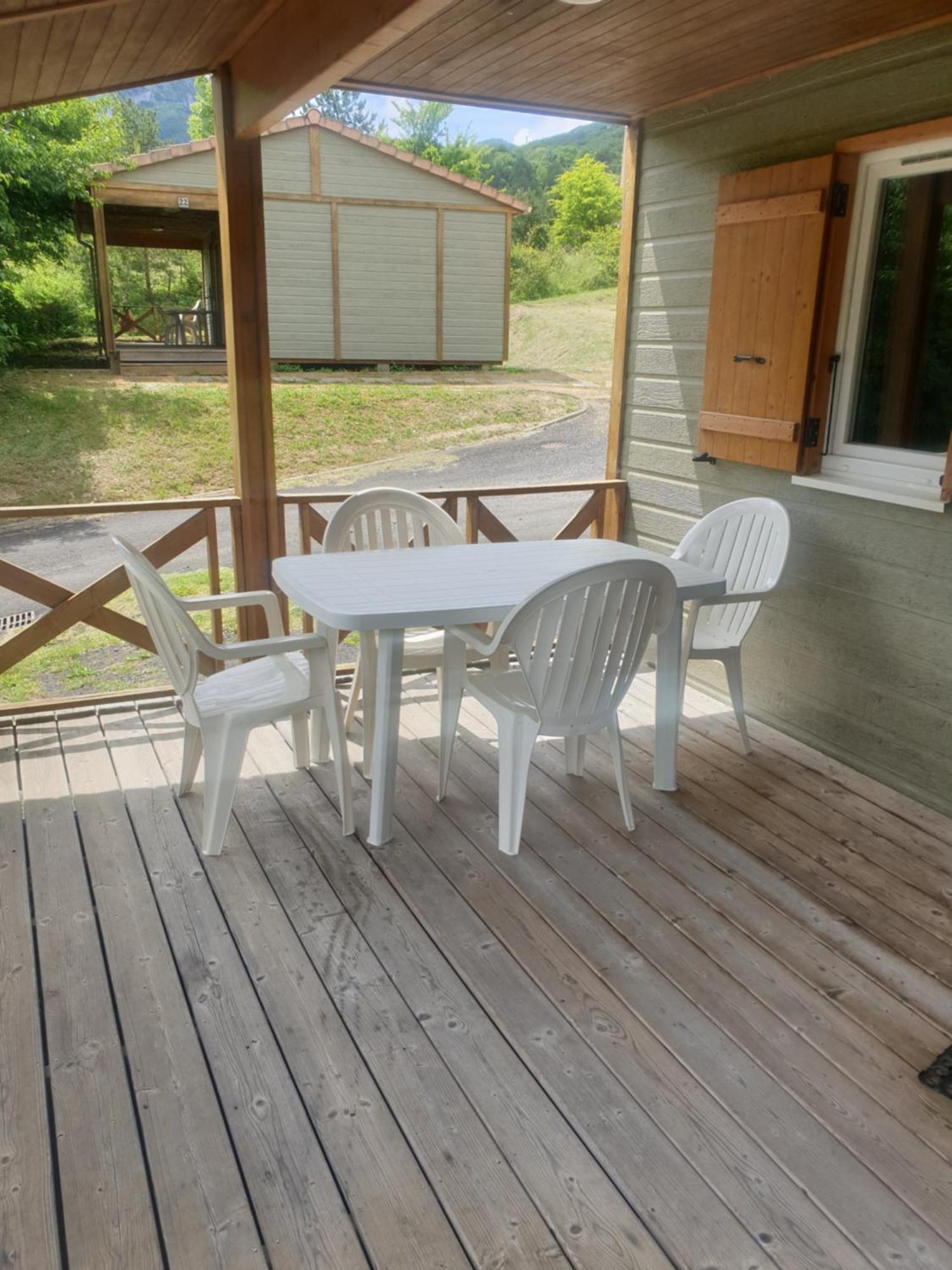 Camping Municipal La Sapinette Quillan Exteriér fotografie